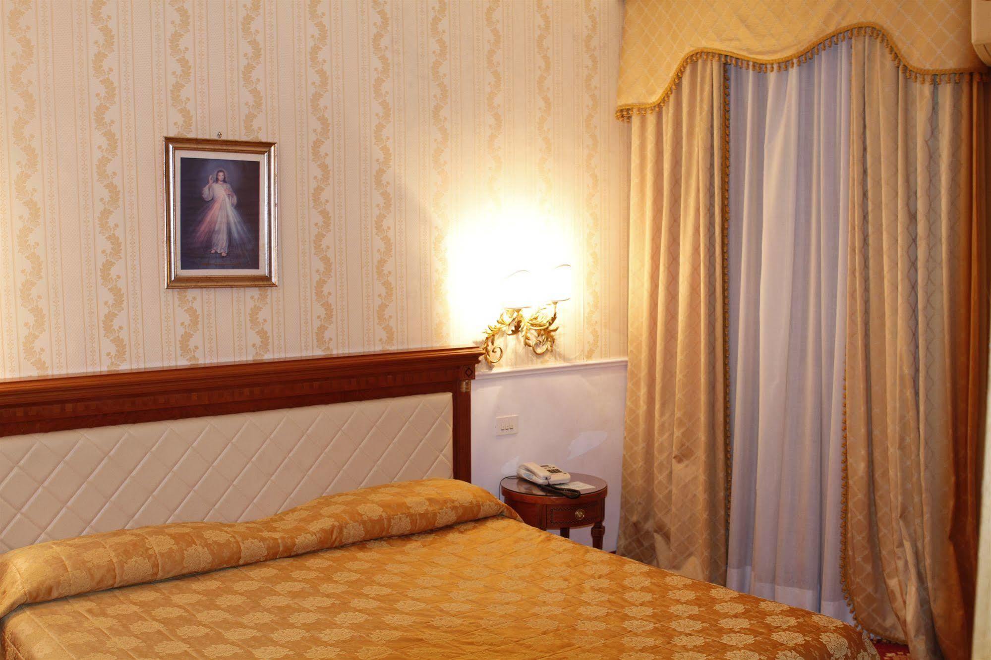 Hotel Genio Rome Extérieur photo